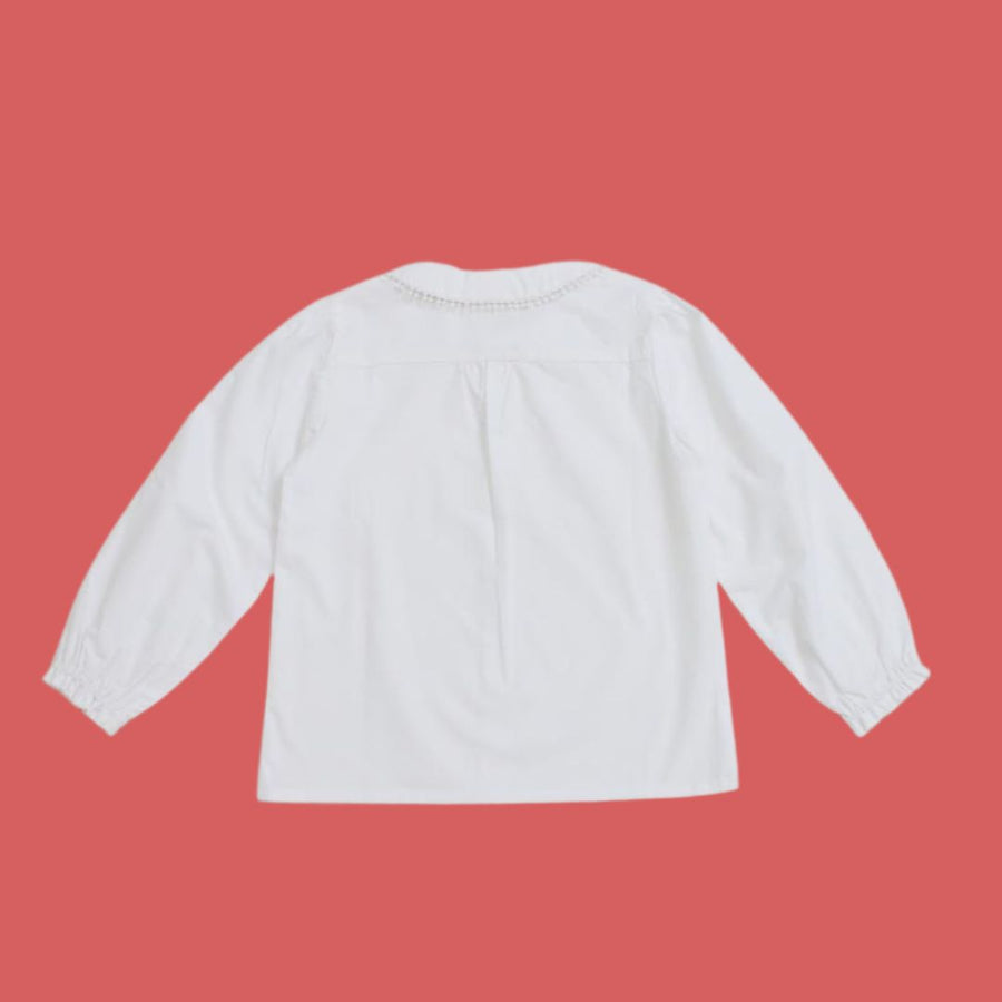 レース衿ブラウス 衿刺繍