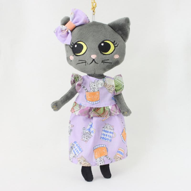 カラフルチェック×猫柄プリントワンピース