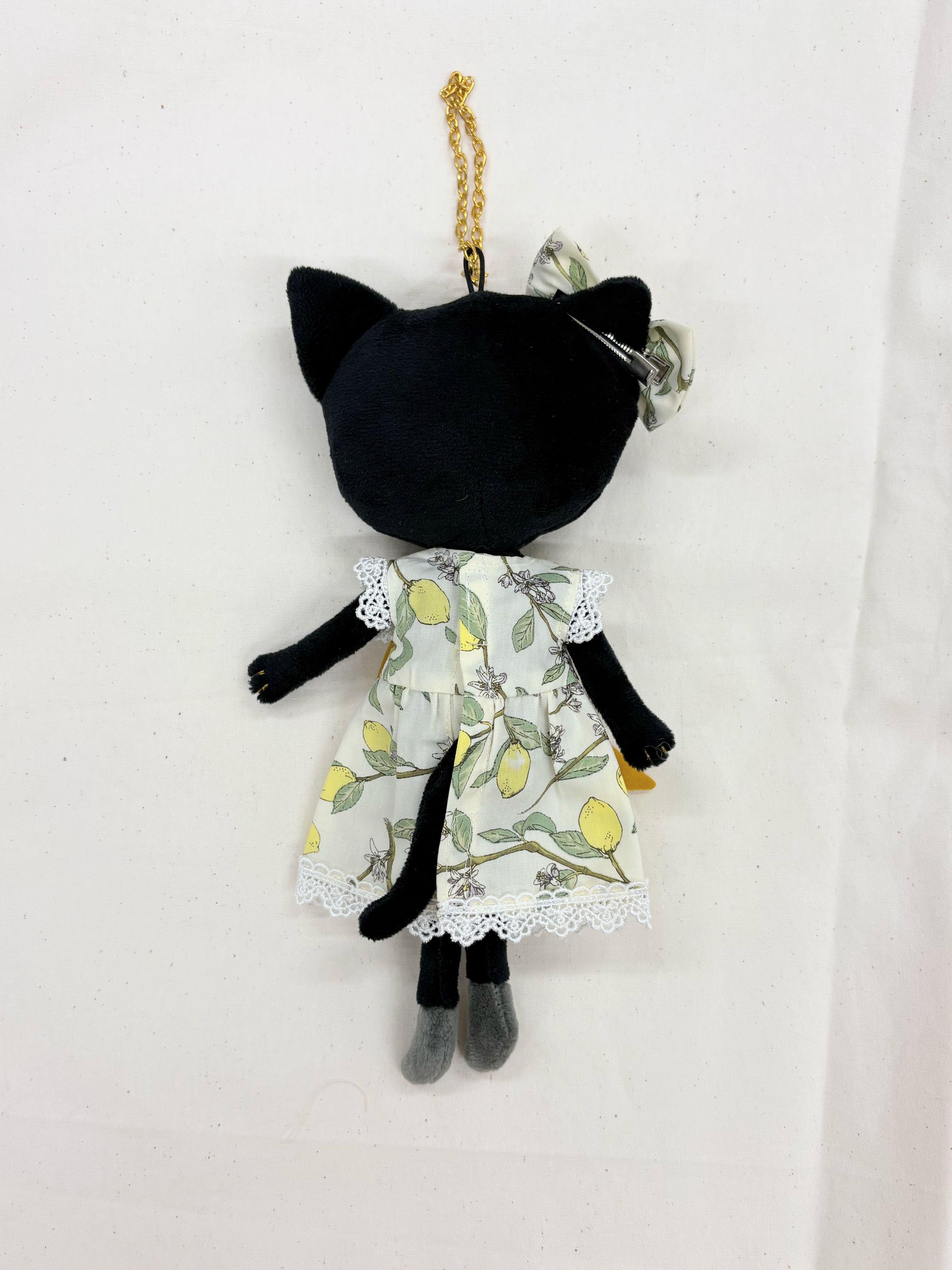 Refreshing lemon dress