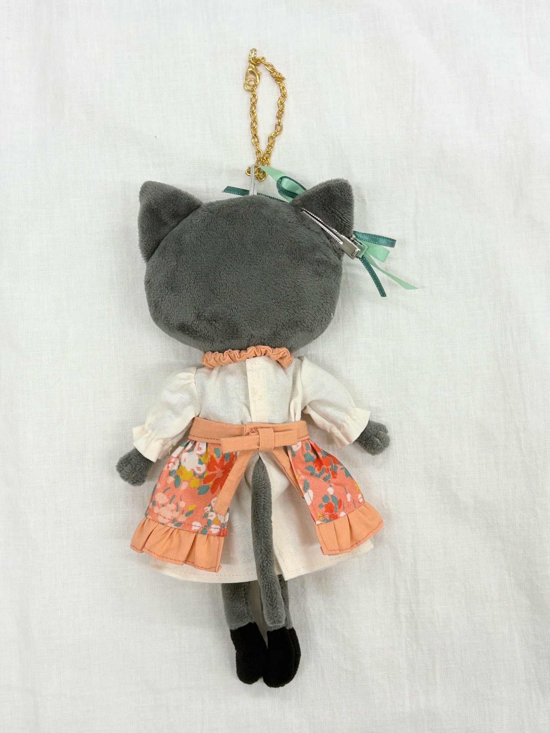 ニノニャンママのエプロンドレス