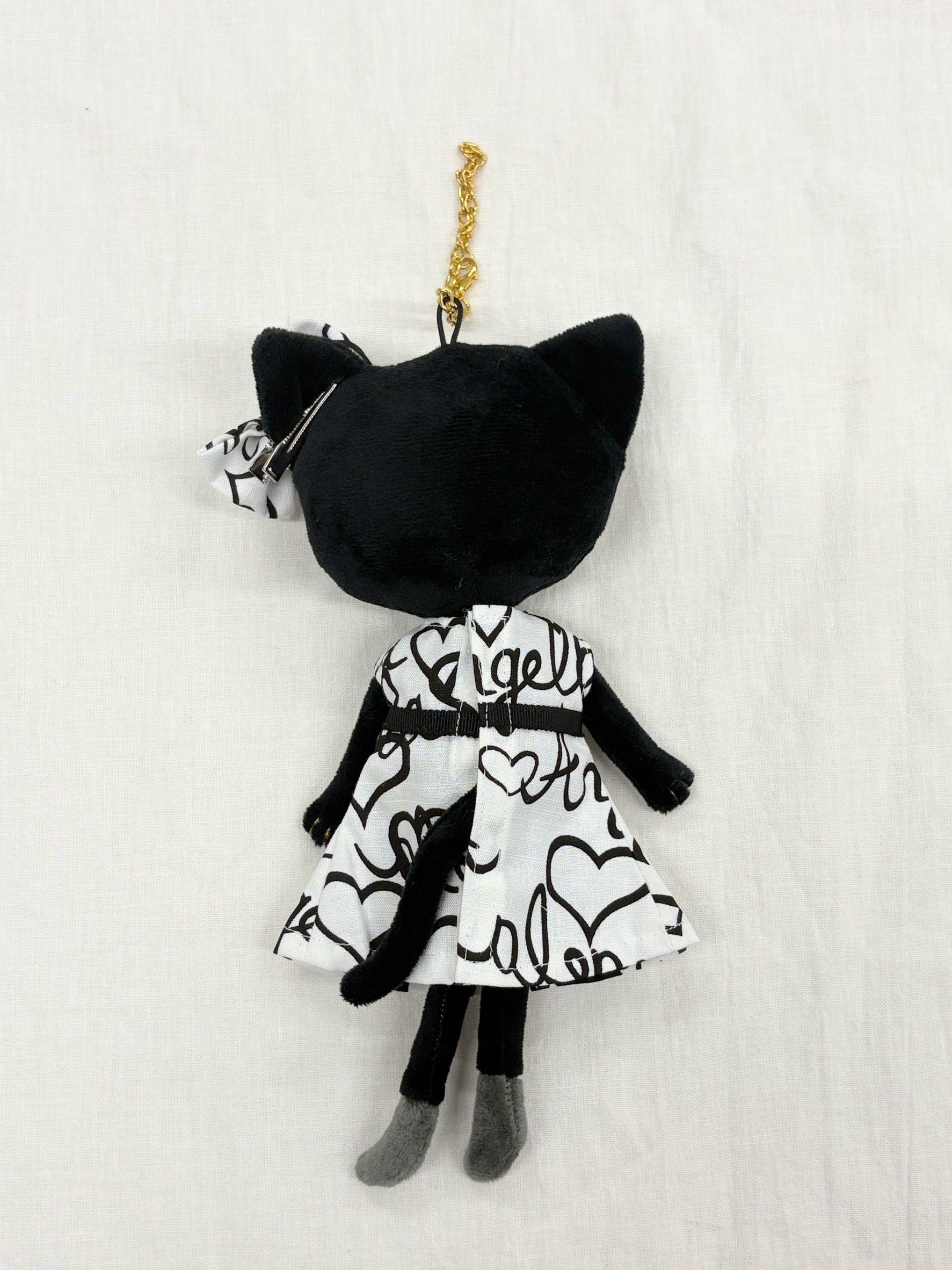 Heart pattern monochrome dress