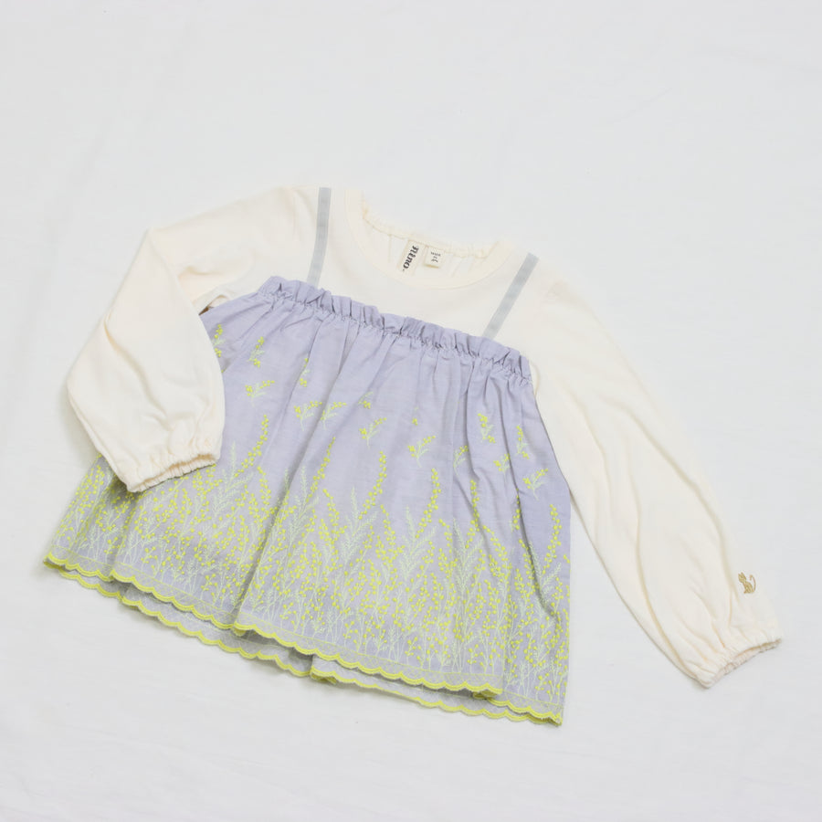 カットワークレース　ロングTシャツ