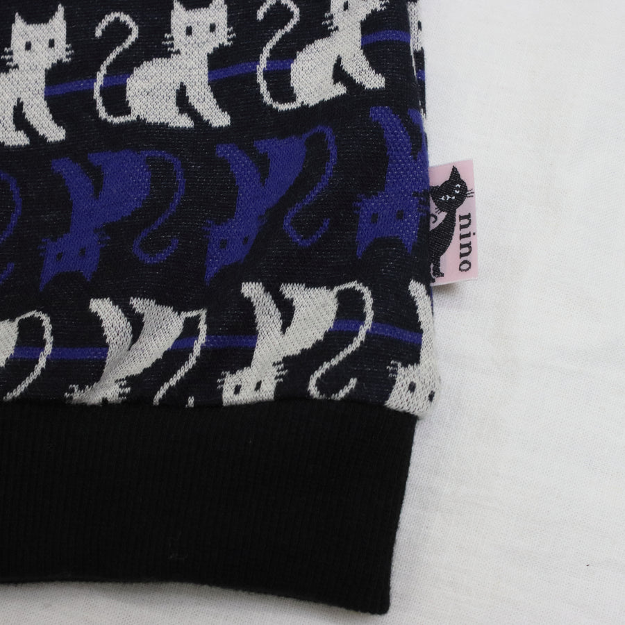 ねこボーダージャガード 2WAYプルオーバー