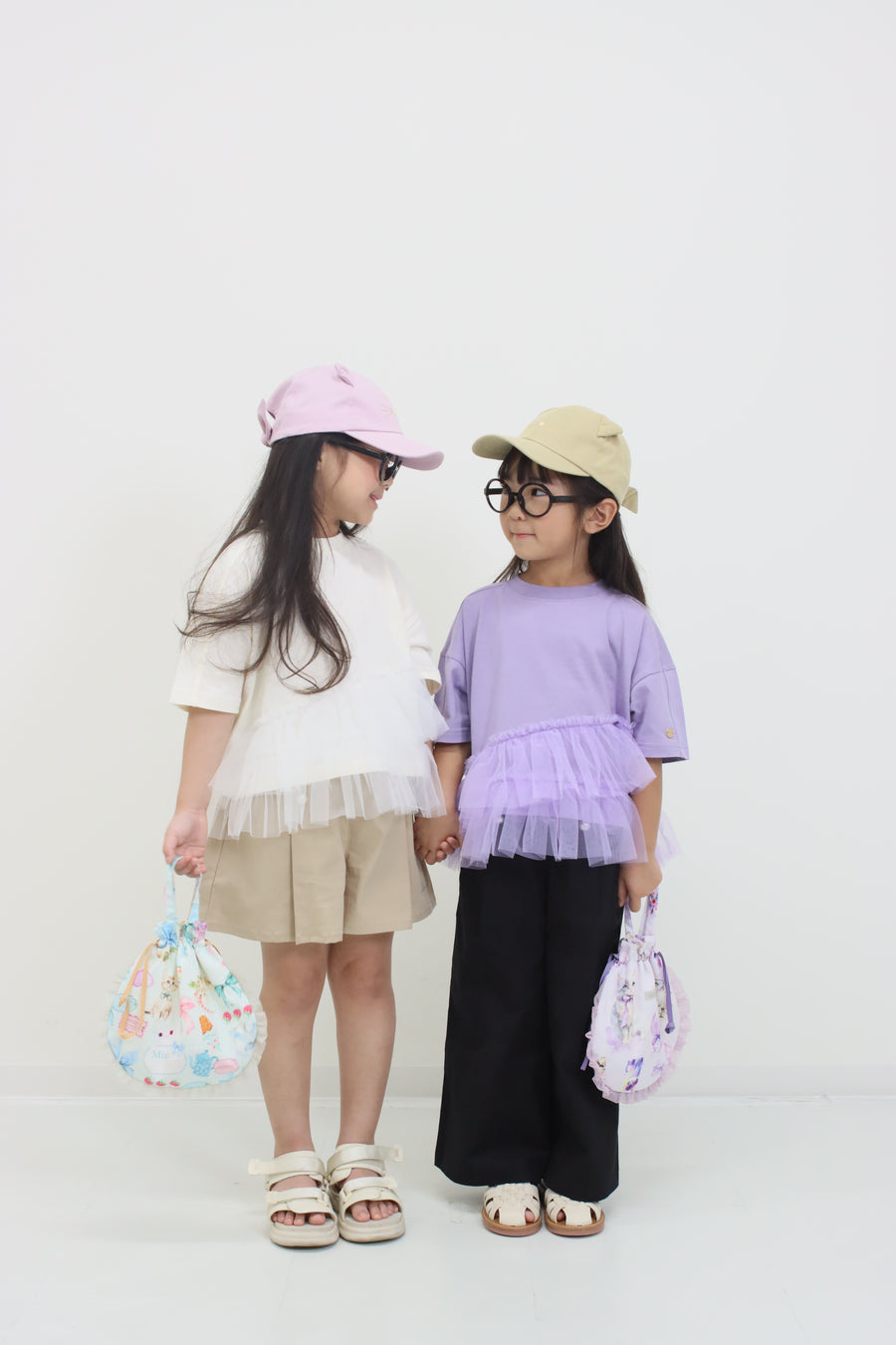 裾チュール　Tシャツ