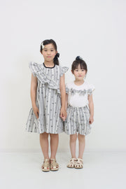 チェックリボン　Tシャツ