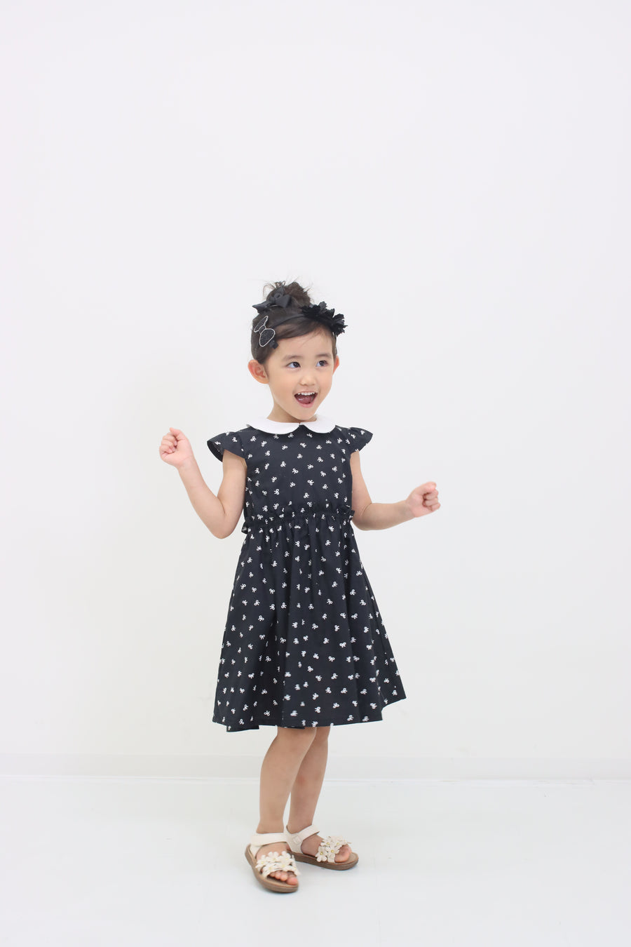 リボンプリント丸襟ワンピース