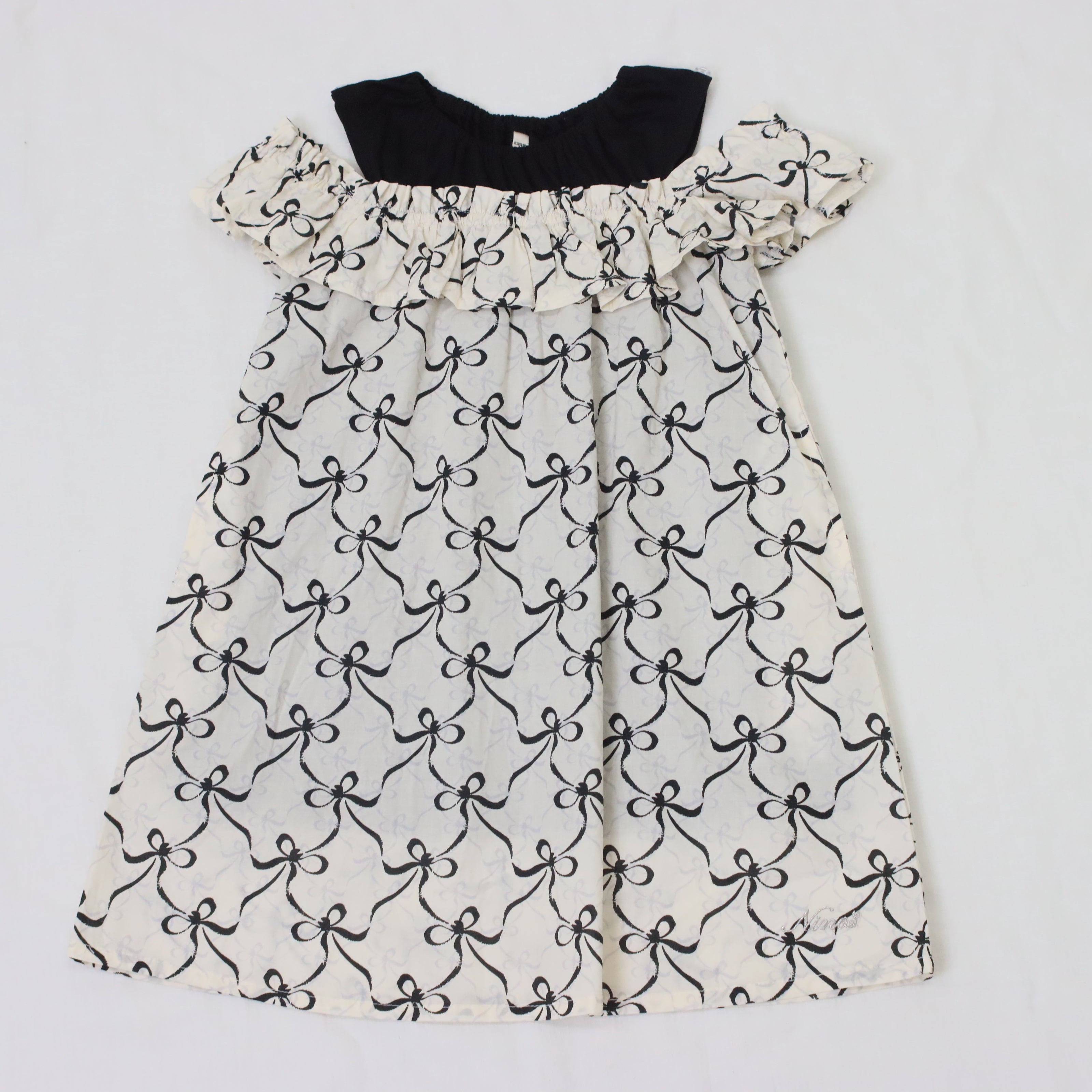 リボンプリントオフショルダーワンピース