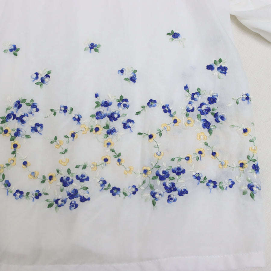 フラワー刺繍　カーディガン