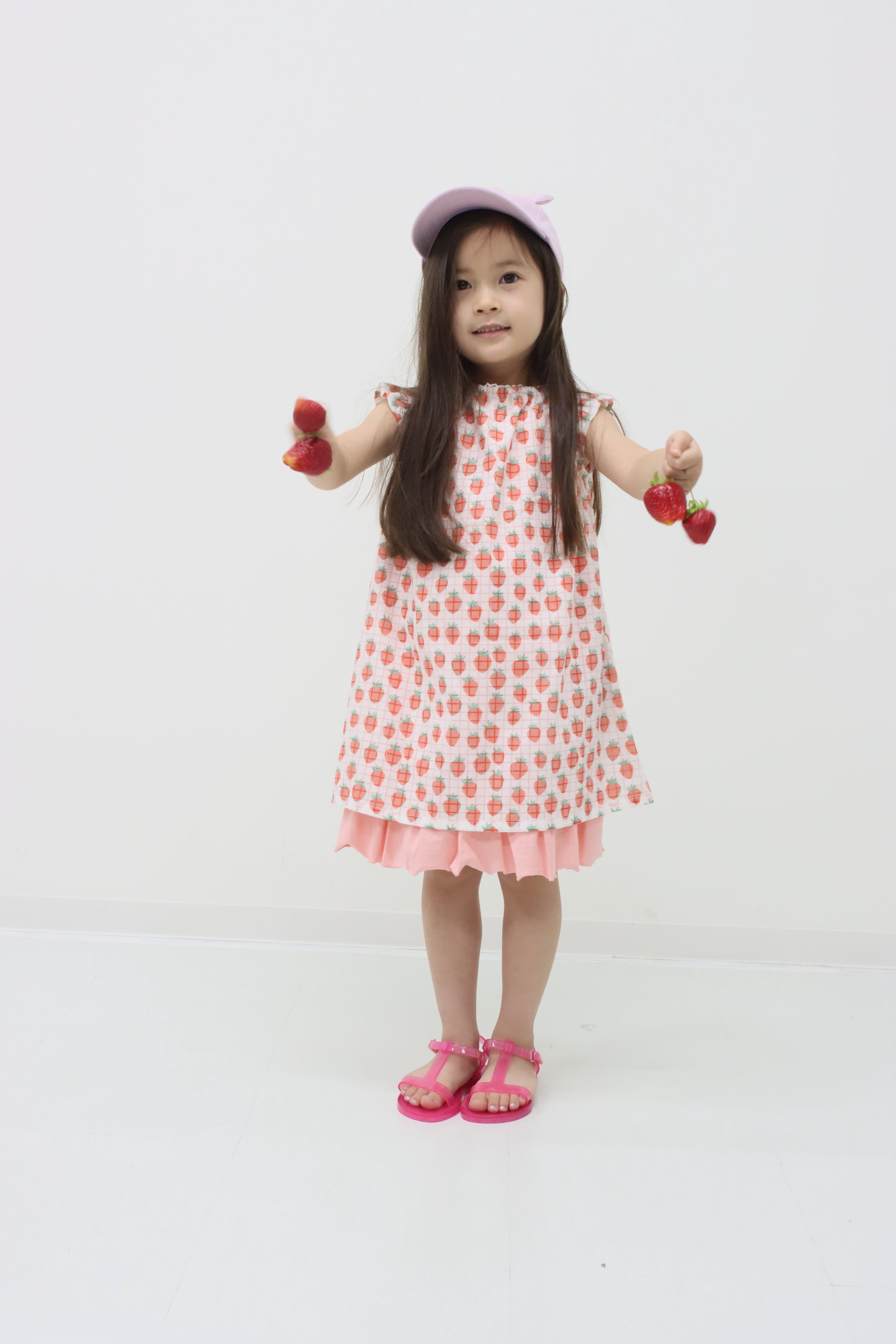 【130～140cm】リバーシブルワンピース/ シアーチェックストロベリー