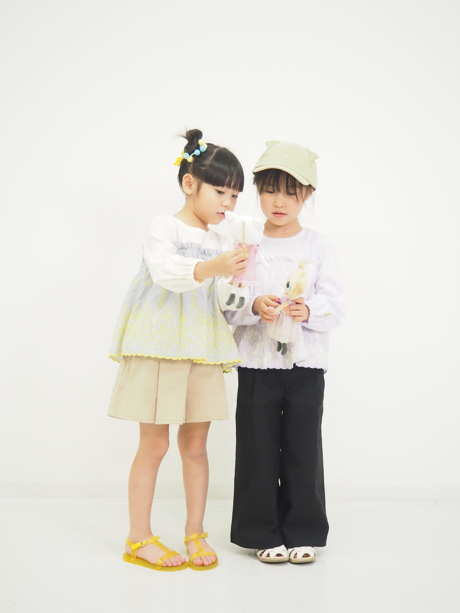 カットワークレース　ロングTシャツ