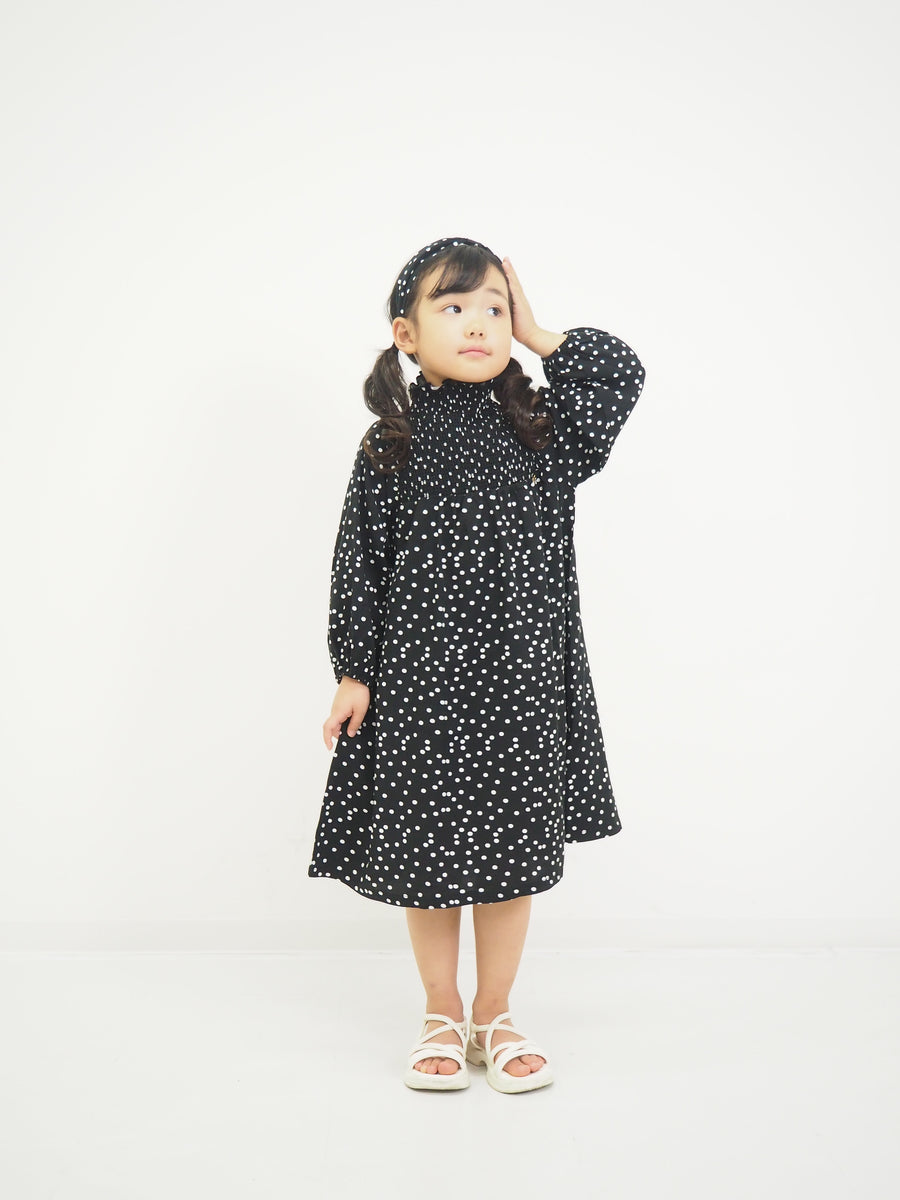 ドットプリント　スモッキングワンピース（カチューシャ付き）