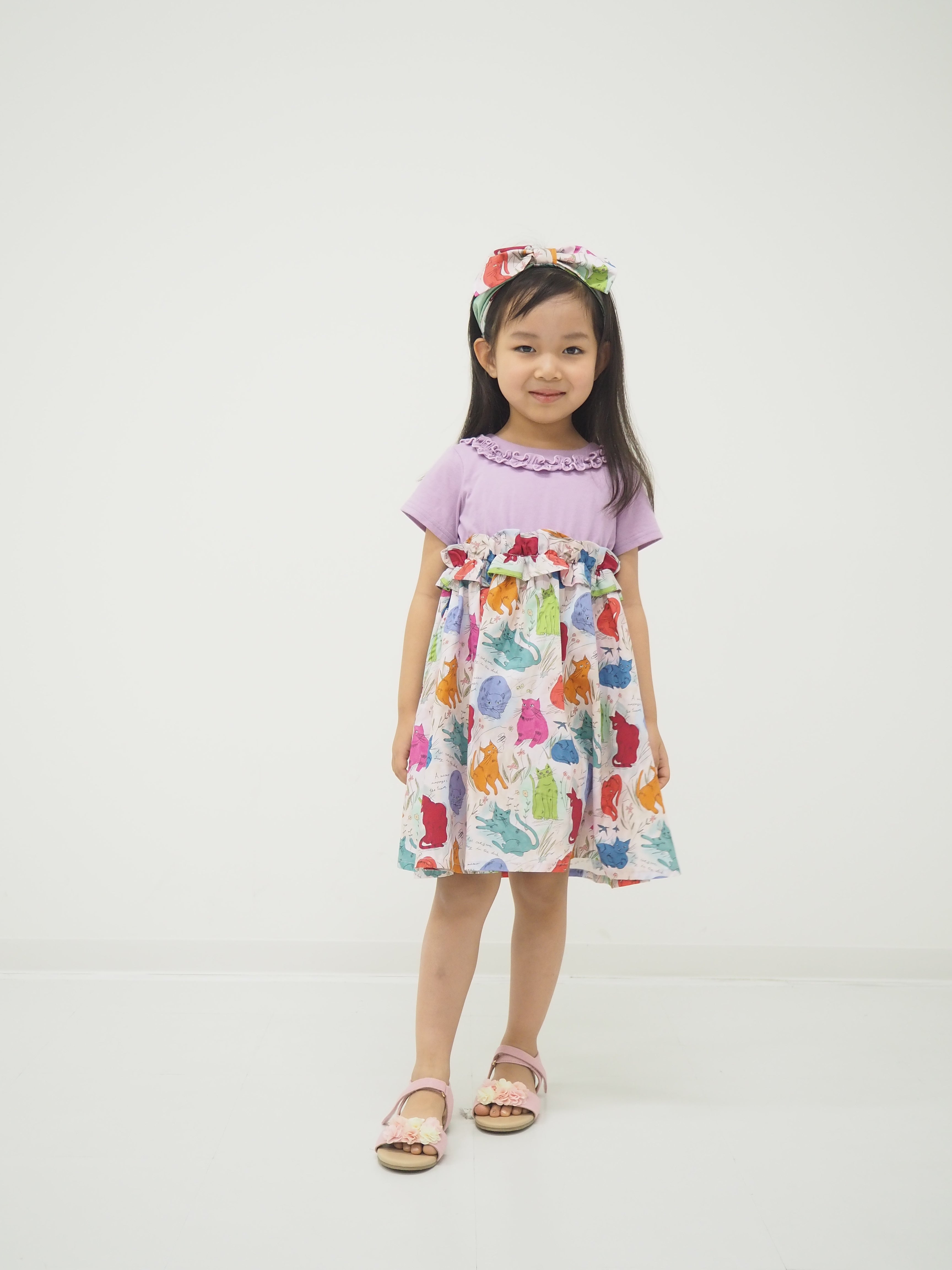 130-140cm] One-piece dress/Multi-color cat print – nino